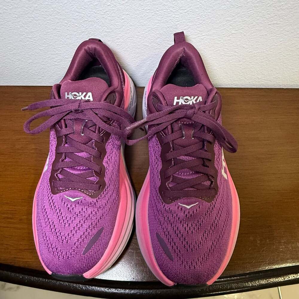 Hoka One One Women's Bondi 8 Running Shoes Beautyberry Grape Wine Size 7.5B - Picture 2 of 12